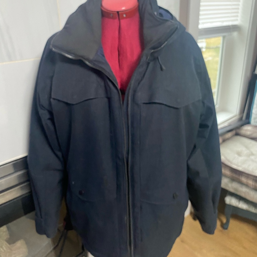 Helly Hansen Men's Black Jacket